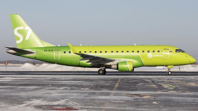 VQ-BYE::S7 Airlines